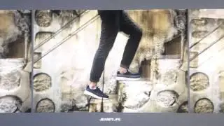 RAWROW - R SHOE