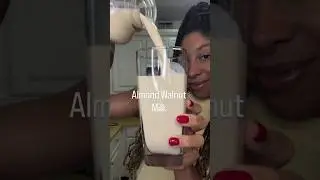 Самодельное миндально-грецкое молоко в соковыжималке 🥛🥛🥛 #сделайсам #домашнеемолоко #домашнееорех...