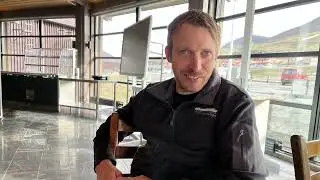 Wie lebt man mit kleinen Kindern in Familie auf Spitzbergen?