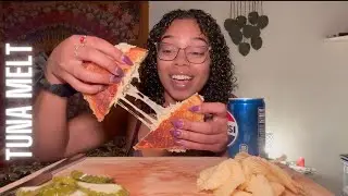 Тунец с жареным картофелем фри и солеными огурцами | Mukbang