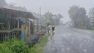СУПЕР УЖАСНЫЙ ливень с сильным ветром 🌧️ СТРАШНЫЙ ГРОМ⚡Сон и снятие стресса