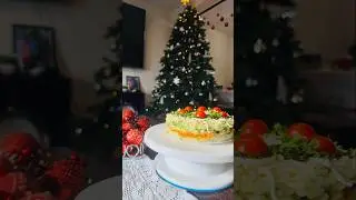 Festive Layered Salad Recipe 🎄🥗 #christmas salad #HolidaySalad  #ChristmasCooking