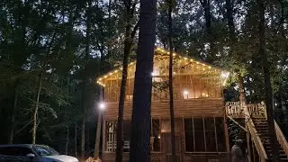 Staying the night at the Cabin/Treehouse in Tyler