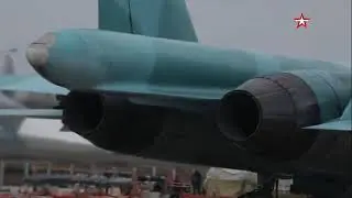 قاذفة سو٣٤ تستخدم صاروخ kh-29 الموجه  في اوكرانيا