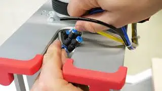 CoBo-Stack: Change of Gripper