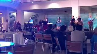 On a tropical night/besame mucho mash up