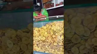 Nagercoil famous hot Banana chips #shortvideo #ytshorts #shortsfeed #viral #banana