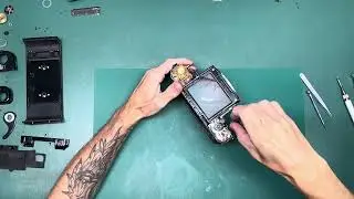 Pentax 6x7 Disassembly. 