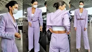 Deepika Padukone spotted at Mumbai Airport ✈️💕😍📸
