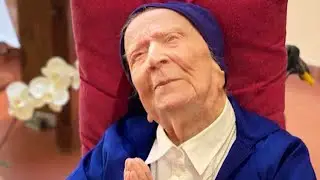118-Year-Old Nun, the World's Oldest Person, Dies