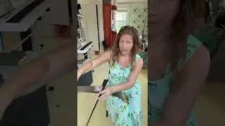 Major scale on the musical saw #musicalsaw #music #majorscale #doremi #musictheory