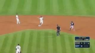 CWS@DET: Wilson pitches Anderson into a double play