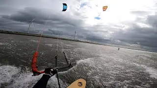 Strapless kitesurfing 24: intense session in 25-knot winds at Oesterdam