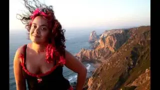 barco negro: dark boat, by jaya girão, rock n roll version