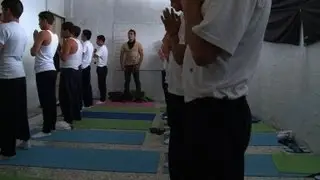 Mexico: yoga classes to steer young offenders away from crime