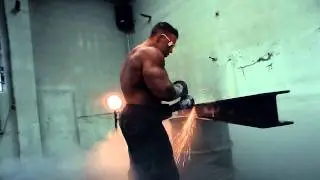 Making Off Fotoshooting Best Body Nutrition IFBB Pro Athlet Daniel Toth Bodybuilding