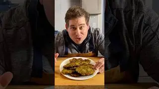 Crispy, Delicious and EASY Zucchini Fritters