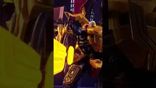 The Preeminent VS Beatrix Dragon Core Mech (Ninjago who is strongest?)