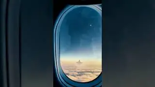 Jesus, Appears in the Clouds | 8-Second Epic Window View #jesus #peace #faith