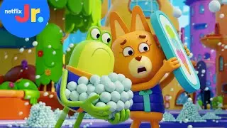 ONE MILLION Ping Pong Balls Go Crazy! Big Tree City | Netflix Jr