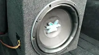 emphaser xtreme t3 700w rms 4ohm closed 32L and Rodek R2180A2 625w rms 4ohm