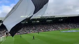 Newcastle united vs Crystal Palace Player entrance at st James park 21 oct 2023