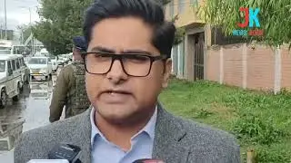There is no water logging issue at major parts of #Srinagar but in some areas,SMC commissioner