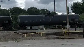 WAMX 4204, WAMX 4202, and WAMX 4201 pulling 44 cars