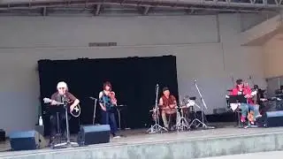 ステファンの六つ子　空飛ぶ音楽祭2017 t所沢航空公園野外ステージ