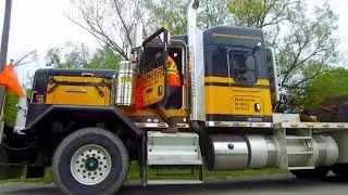 Pioneer Heavy Haul Inc. 300 Ton Coldbox Barge Load Out - Heavy Haul and Rigging - Goldhofer