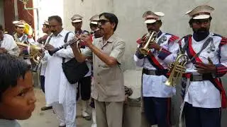 Baimana tenu Mai kiwe samjhanwa