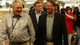 Senator Gary Peters visits Wolverine World Wide in Big Rapids