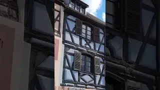 the colorful houses of Colmar, France