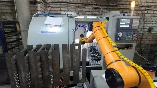 Коллаборативный робот Aubo i10 с пневматическим захватом.