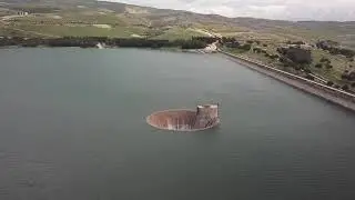Lake Qaraoun