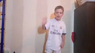 Подарки из Barcelona форма Real Madrid Ronaldo и сувениры