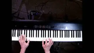 How to play KILLER QUEEN by Queen (1974) (SamThePianoWizard)