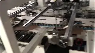 Automatic folding gluing machine for beer boxes