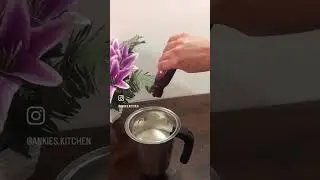 How to Make a Delicious Bourbon Biscuit Milkshake😍