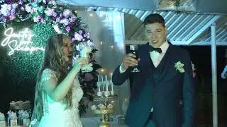 Oliver Scharbert y Valentina Monsalve