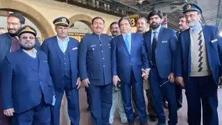 Assalam Alaikum friends, we will show you Mr. Railway Minister Mr. Hanif Abbasi  Rawalpindi station.