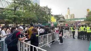 🔴 [LIVE] ส่งท้ายปีเก่าต้อนรับปีใหม่ พาชมบรรยากาศเคาต์ดาวน์เซ็นทรัลเวิล์ด