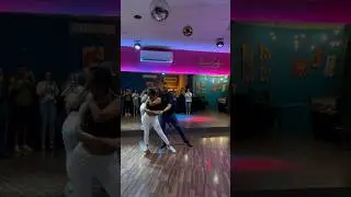 An easy intermediate salsa combination showcased by Reggie and Sue-lynn!💃🕺 #SalsaLessons #Salsa