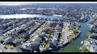 Houses on the water in Wantagh, Long island by DJI Phantom 4 Pro