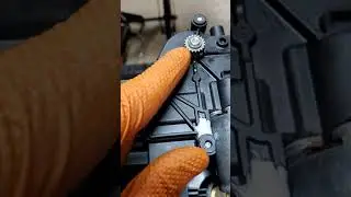 Volkswagen Jetta SportWagen panoramic sunroof repair may apply to audi and VW Passat (Part 2 of 3)