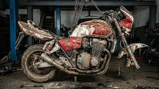Full Restoration Honda CB1300 &ndash; From Rusted Wreck to Brand New Beast!