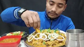 Punjabi Chicken Masala gravy green 💚 chilli 🌶️#Rajeshbhaueating#chickenmasala#mukbang#chickencurry