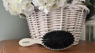 I have honestly never used a hairbrush quite like this! I am swayed! Coupon code in description! #ad