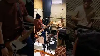 Zerbiny - Vagabundo - Live Sessions!#bandagrunge #grungerock #posgrunge #bandaautoral #anos90