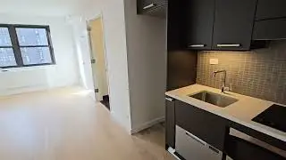 Modern Studio on the 14th Floor &ndash; Murray Hill